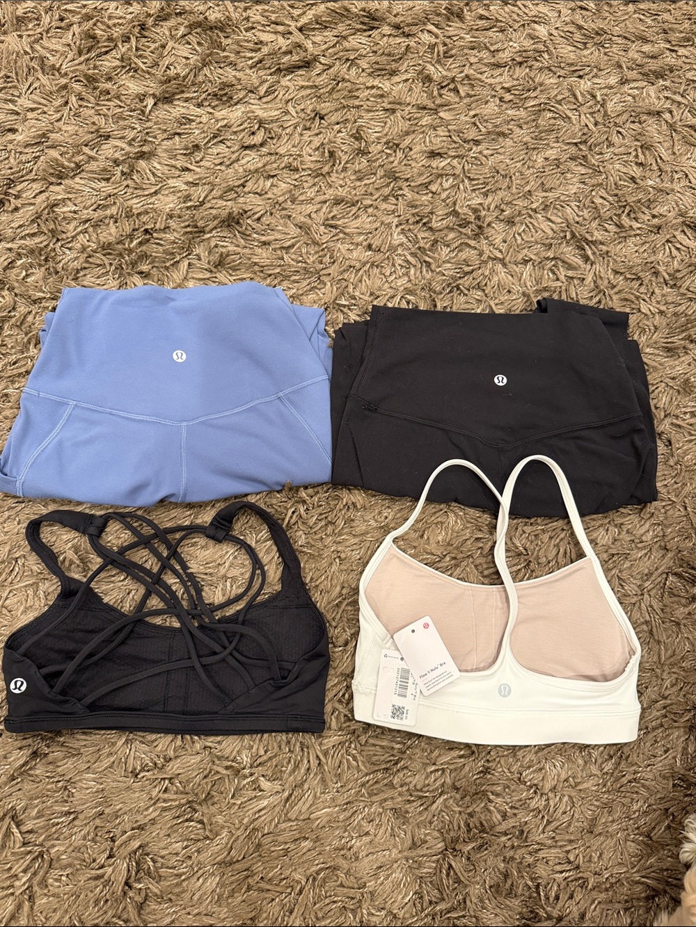 Lululemon bundle size 4 - Picture 3 of 13